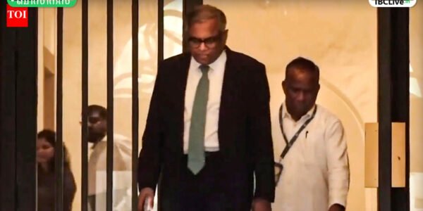 ടാറ്റാ സൺസ് ബോർഡ് യോഗം നടക്കുന്ന കെട്ടിടത്തിന്റെ ചിത്രം