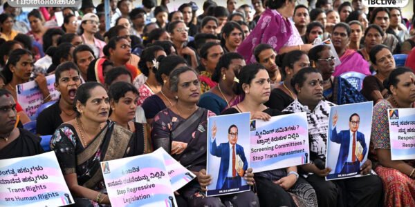 സുപ്രീം കോടതിയുടെ ചിത്രം, നീതിയുടെ പ്രതീകമായി