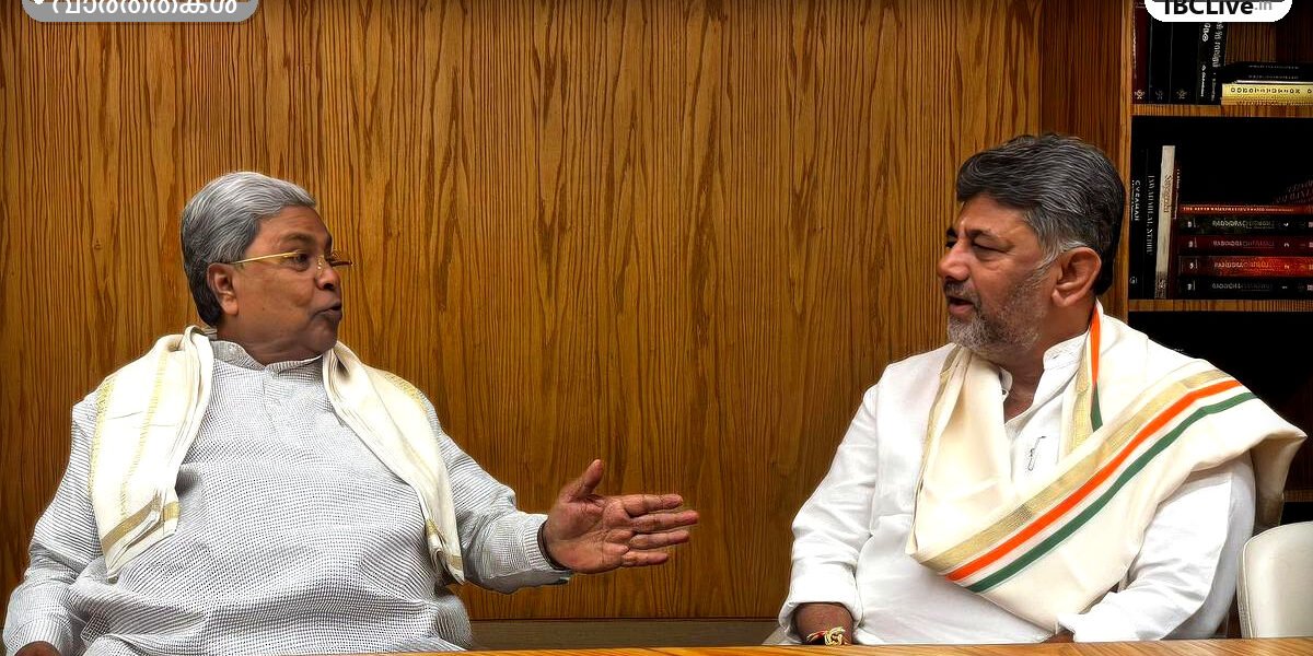 ഡൽഹിയിലെ ഇന്ദിരാ ഭവനിൽ കോൺഗ്രസ് നേതൃത്വവുമായി കൂടിയാലോചന നടത്തുന്ന കർണാടക മുഖ്യമന്ത്രി സിദ്ധരാമയ്യയും ഉപമുഖ്യമന്ത്രി ഡി.കെ. ശിവകുമാറും.