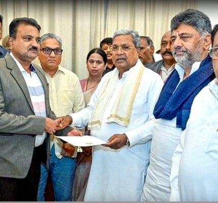കർണാടക മുഖ്യമന്ത്രി സിദ്ധരാമയ്യ രാജ്ഭവനിൽ