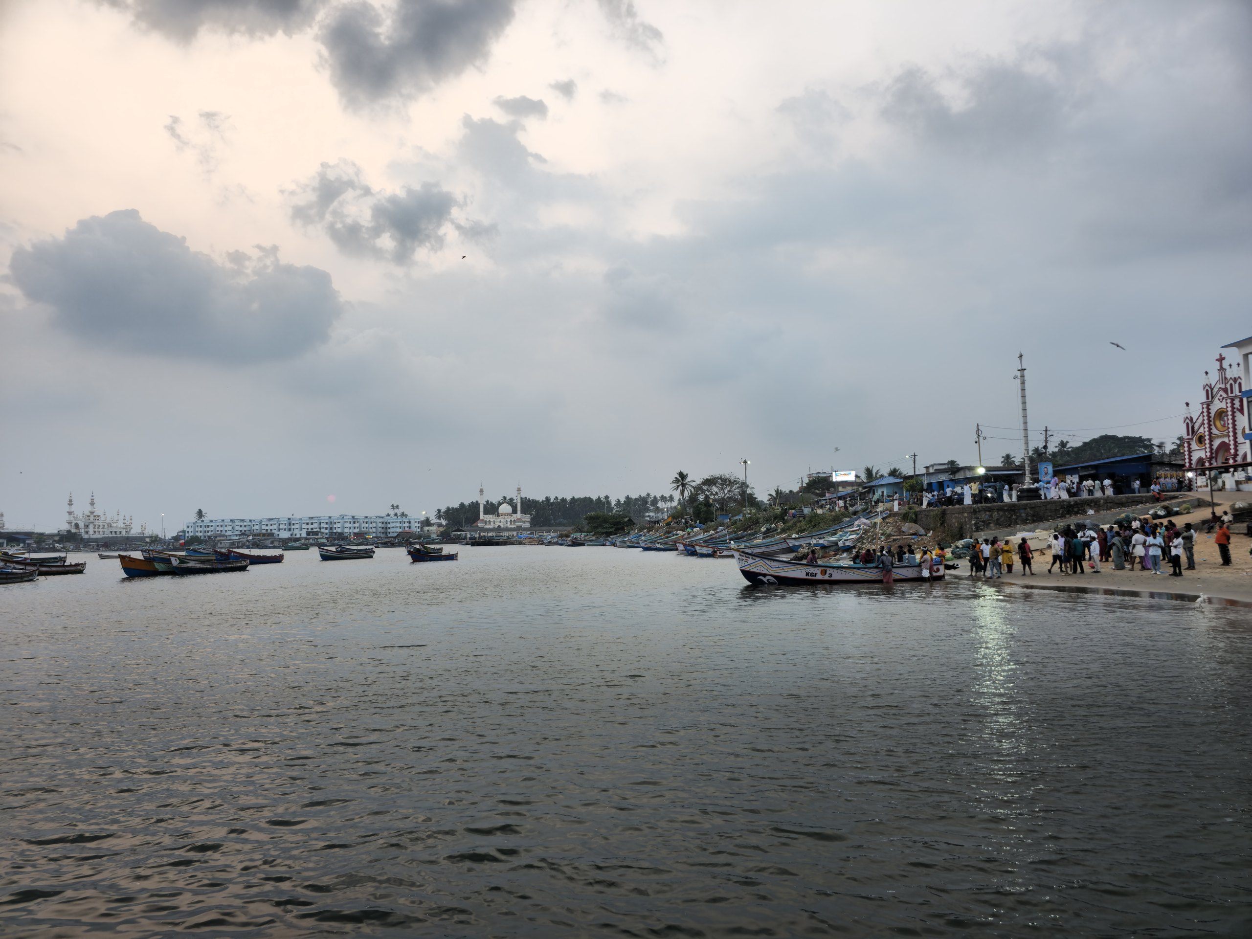 വിഴിഞ്ഞം അന്താരാഷ്ട്ര തുറമുഖത്തിന്റെ ആകാശ ദൃശ്യം