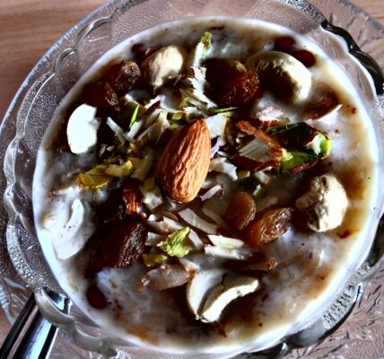ഓണം പായസം 2026: അട പ്രഥമൻ മുതൽ പാലട വരെ — പ്രധാന പായസ വിഭവങ്ങൾ